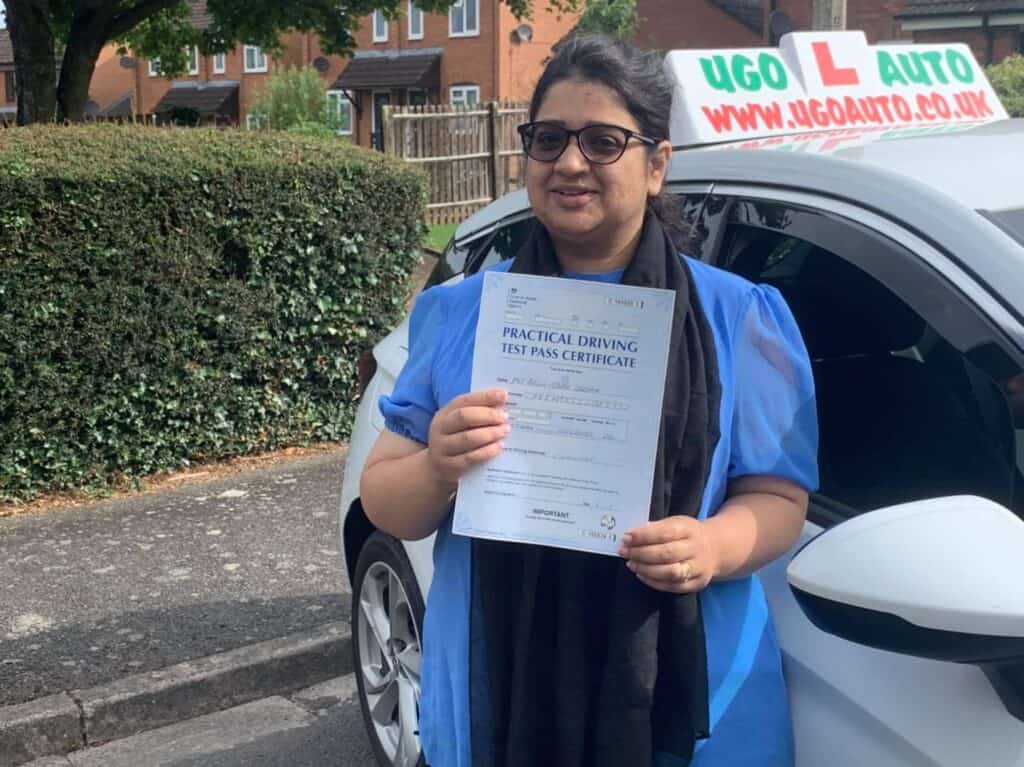 Dr Anum passed her driving test after taking automatic driving lessons in Malvern
