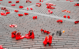 scarpe rosse - no alla violenza sulle donne