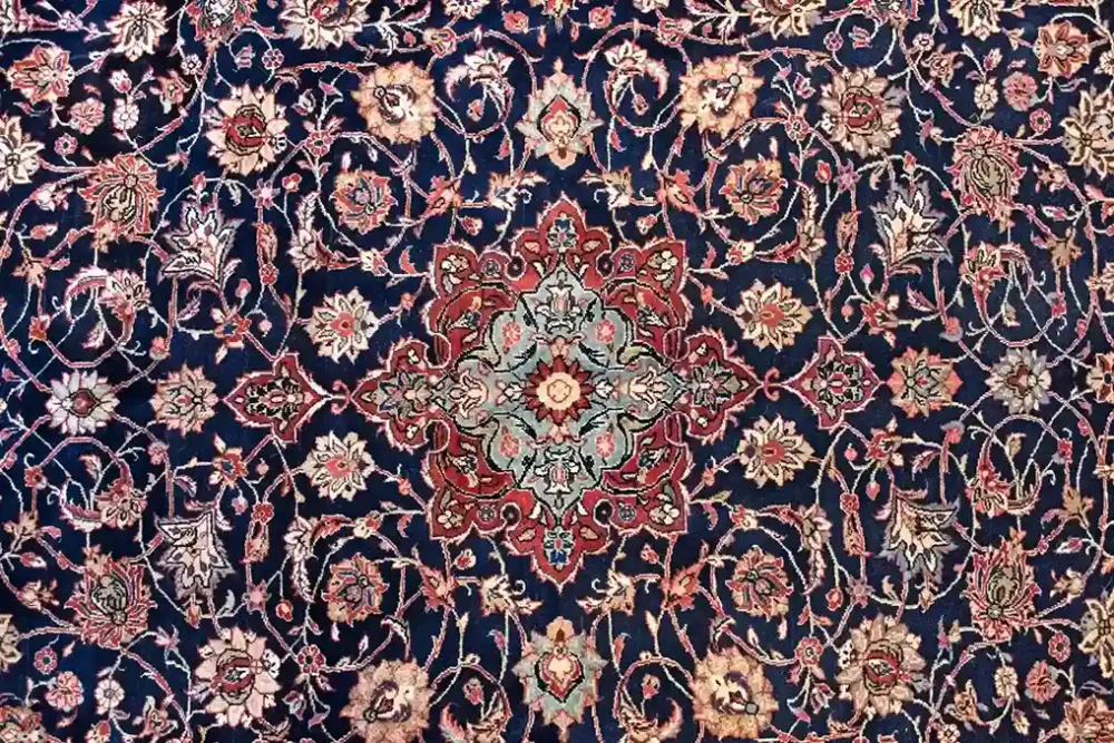 8 x 11 Vintage Sarouk Persian Wool Area Rug Design Details - pineville rug gallery - charlotte nc