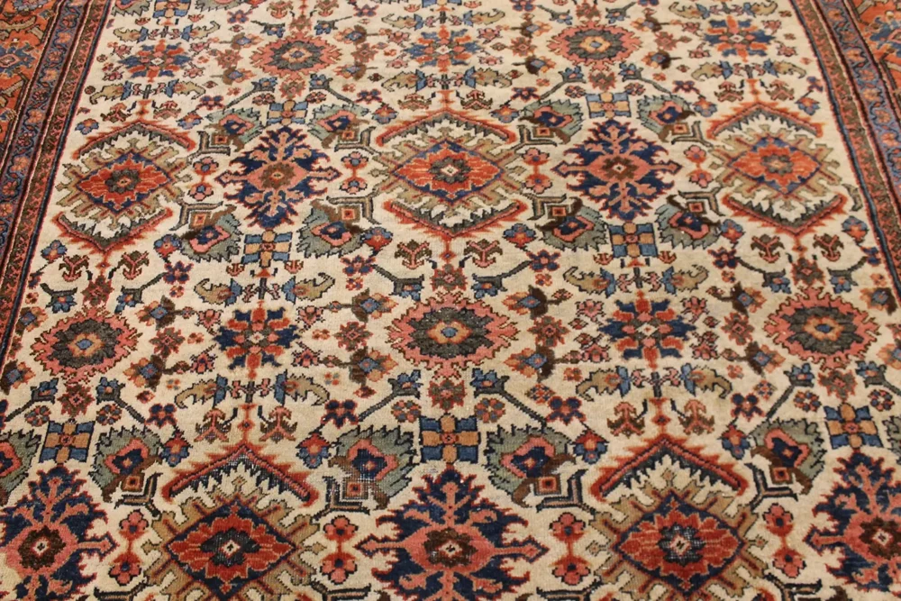7 x 10 All-Over Design Antique Mahal Rug - Image 7