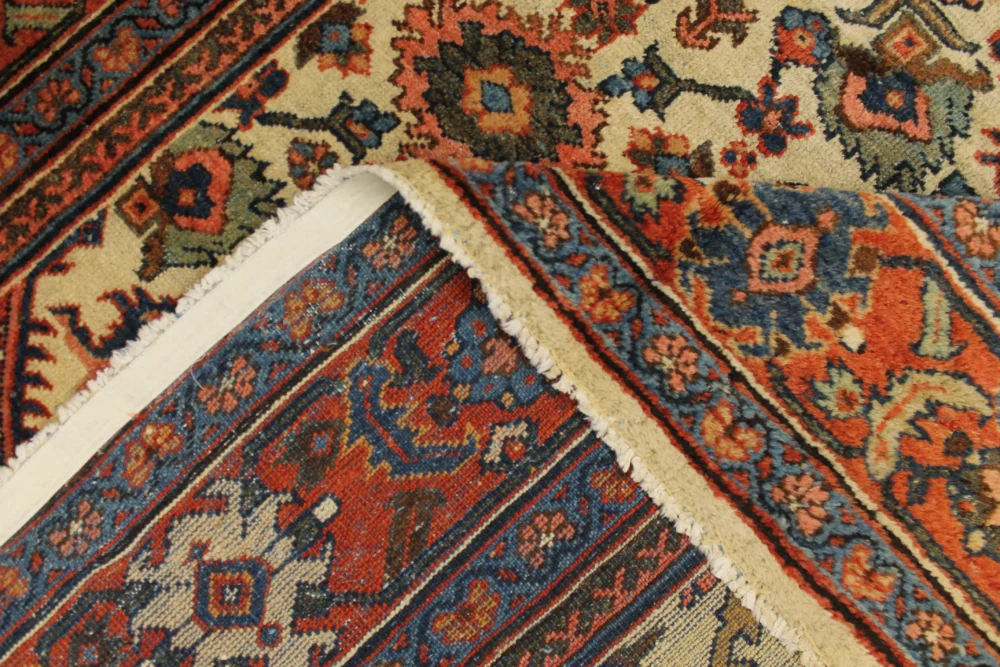 7 x 10 All-Over Design Antique Mahal Rug - Image 10