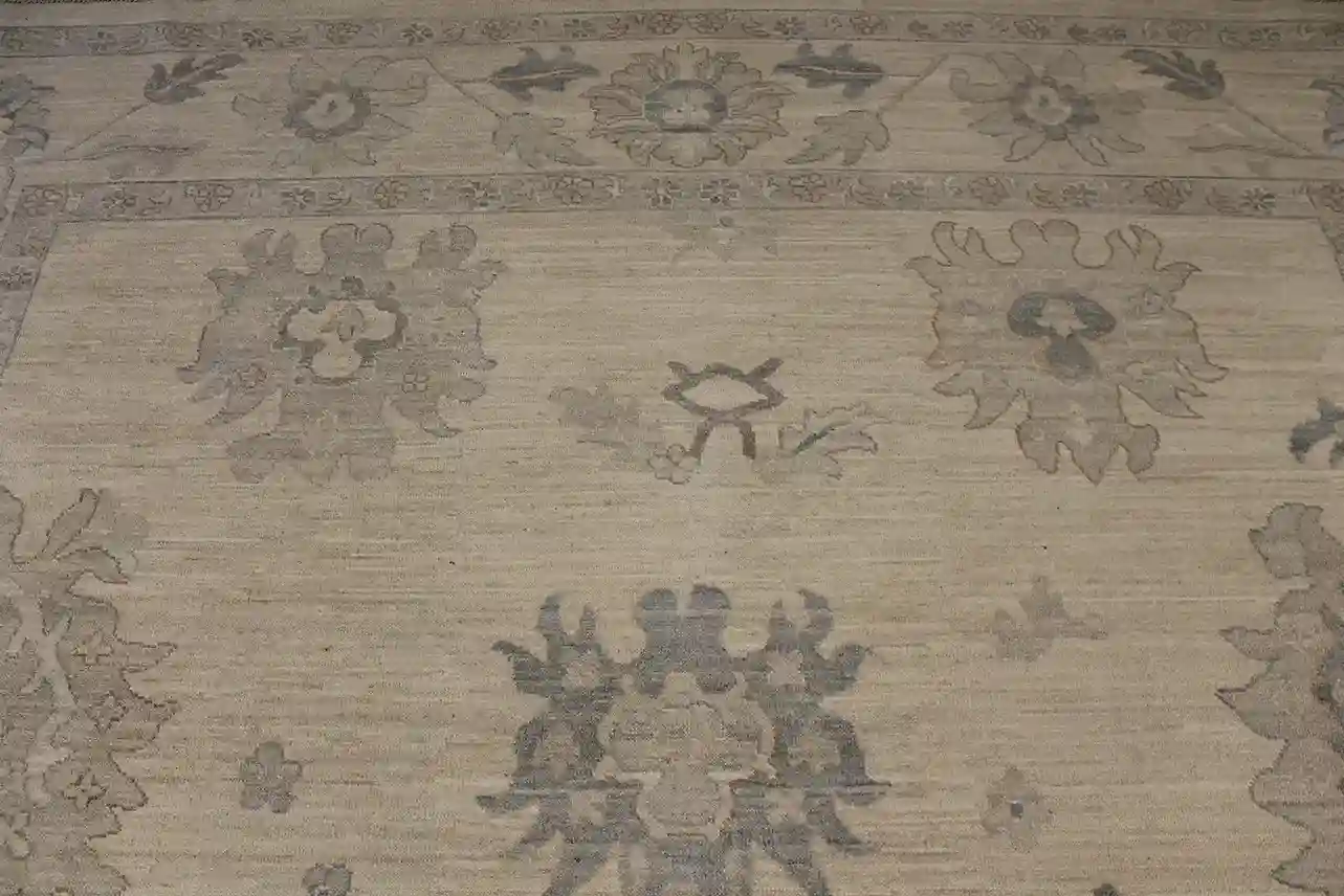 9 X 12 Indo-Oushak Wool Rug - Image 7