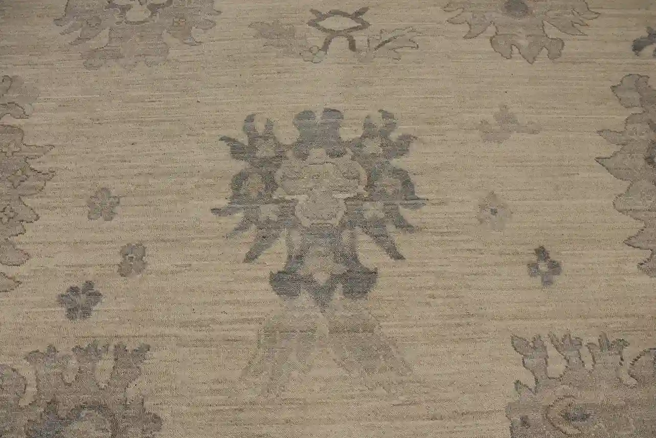 9 X 12 Indo-Oushak Wool Rug - Image 8