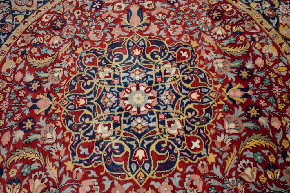 7 x 7 Round Traditional Luxury Kashan - Image 4