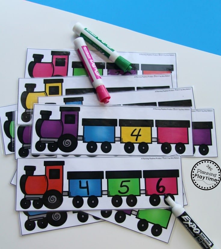 Kindergarten Math Centers - One more One Less
