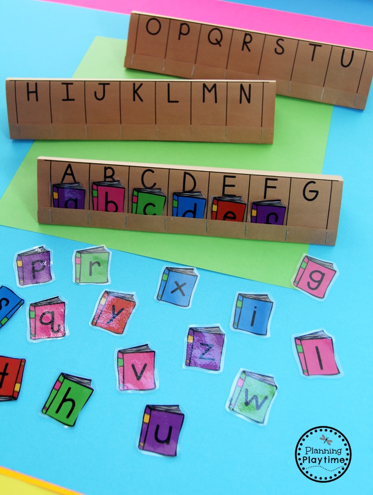 Community Helpers - Alphabetical Order Librarian Activity