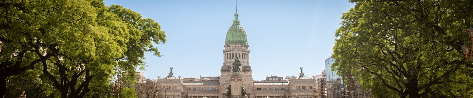 Teoría política normativa: 3 claves esenciales