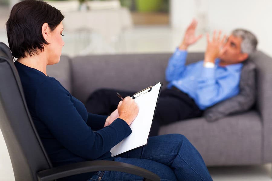 Psychotherapist in Mississauga providing Therapy