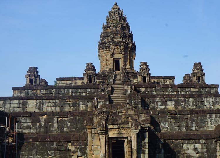 bakong temple
