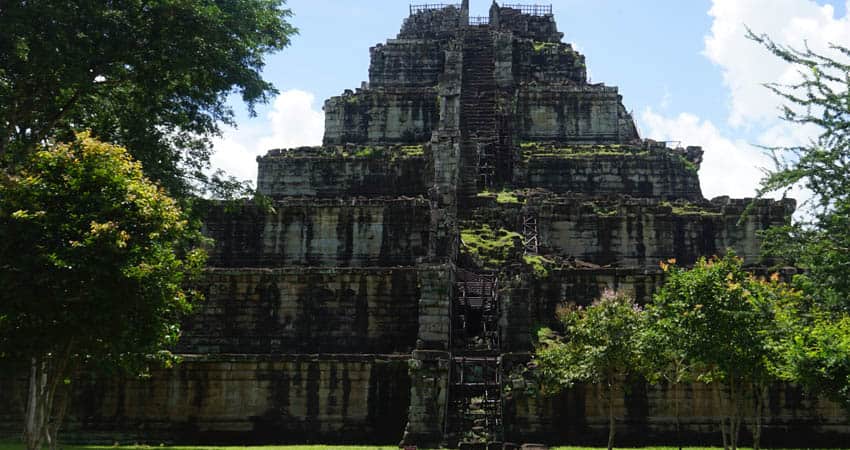 koh ker temple tour siem reap