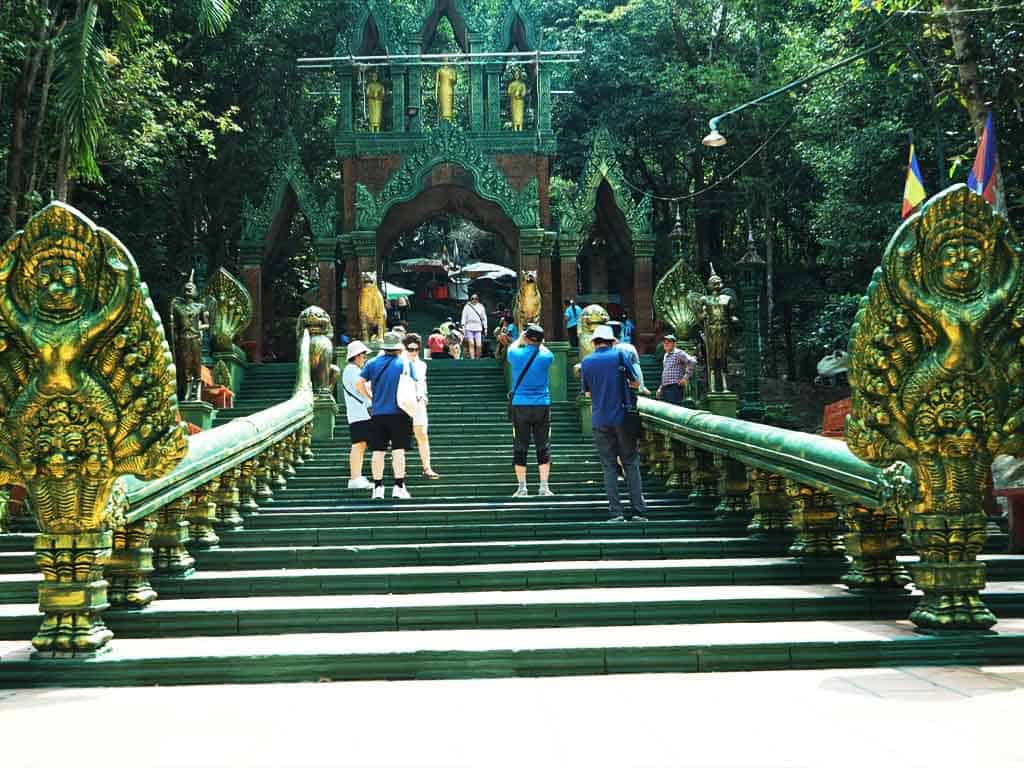 kulen water fall angkor