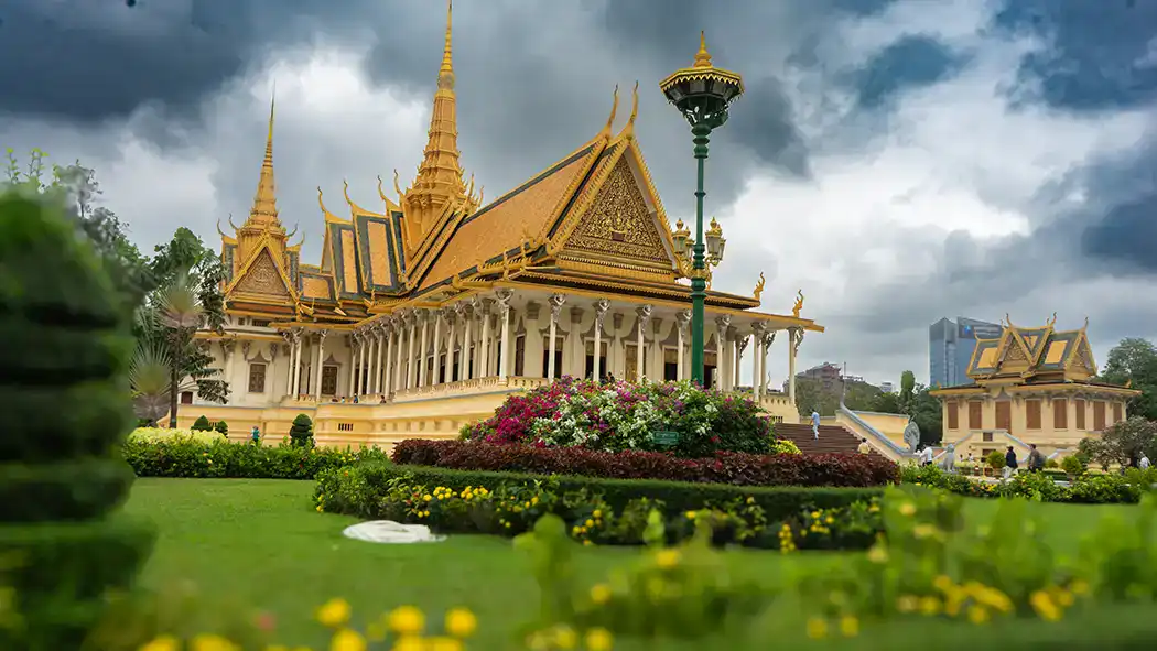 phnom penh cambodia royal palace