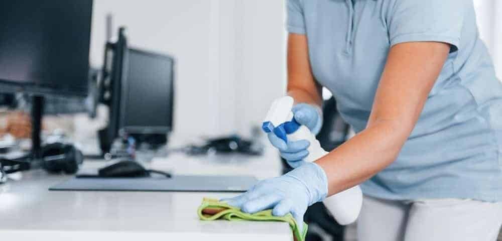 Impresa di pulizie vicino a me