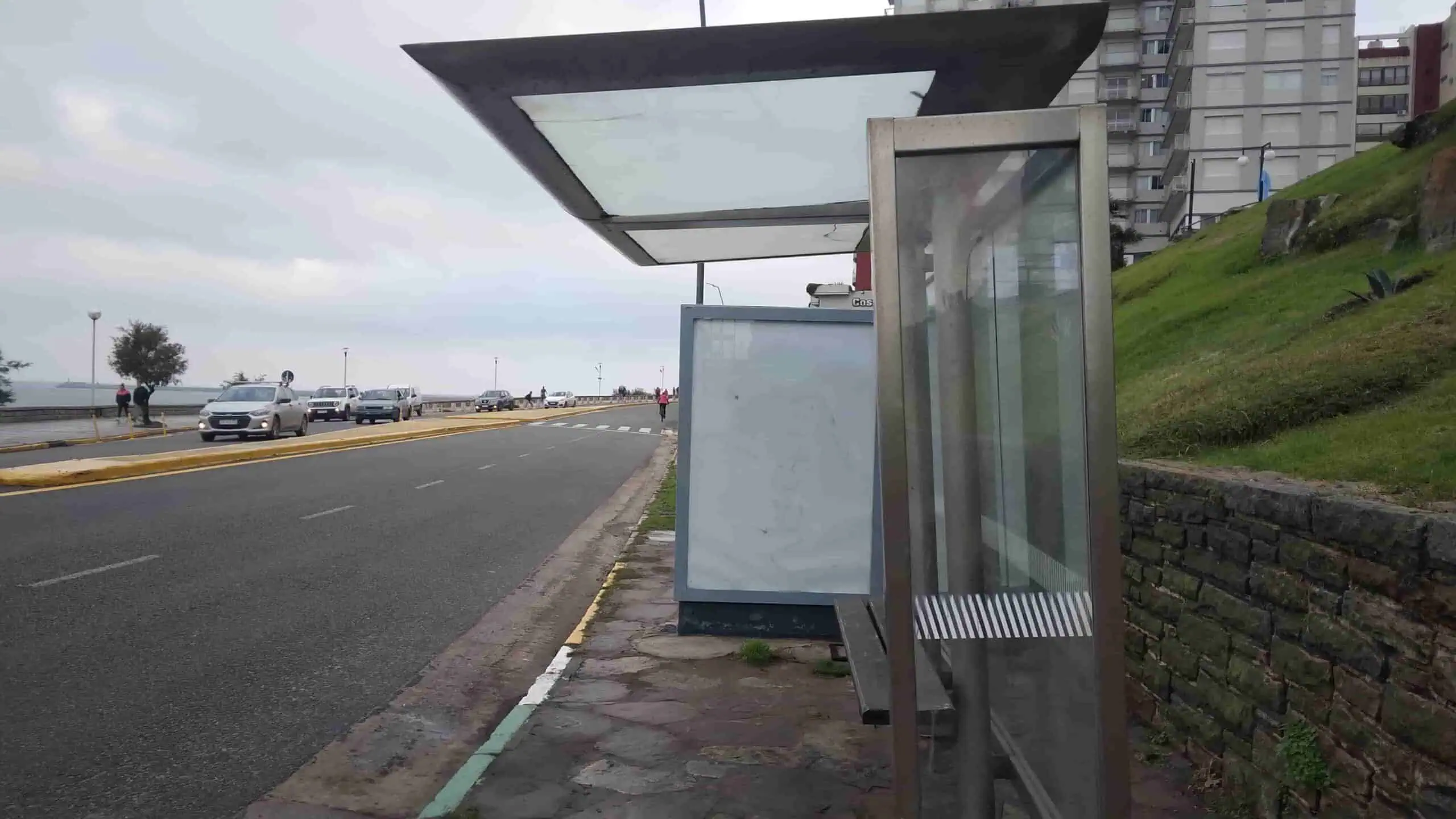 Continúa el paro de colectivos en Mar del Plata y convocan a una audiencia para destrabar el conflicto