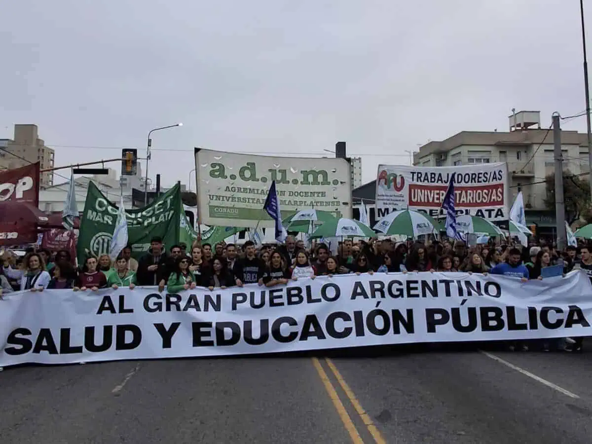Rectores y gremios universitarios convocaron a una marcha federal para reclamar financiamiento