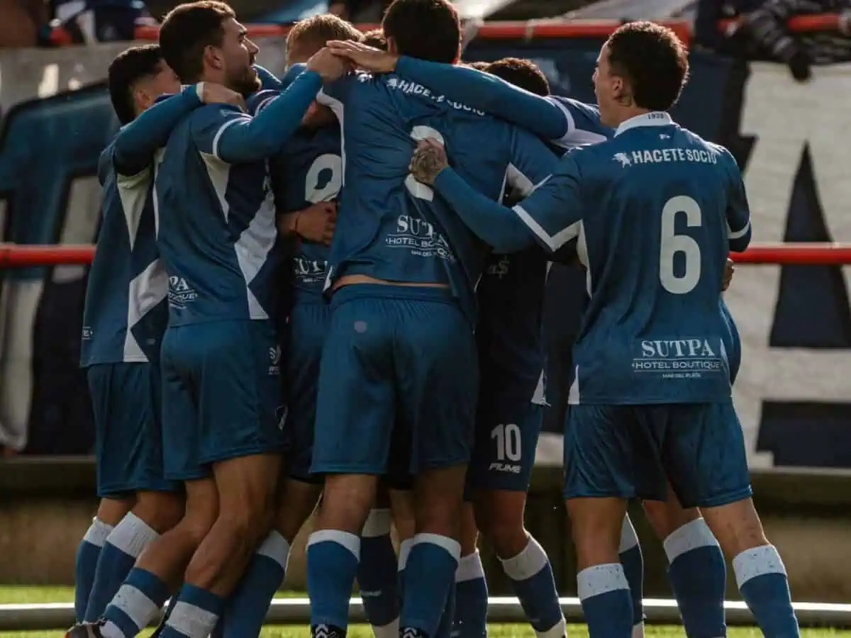 Federal A: Alvarado goleó a Santamarina y Círculo Deportivo rescató un empate en Viedma