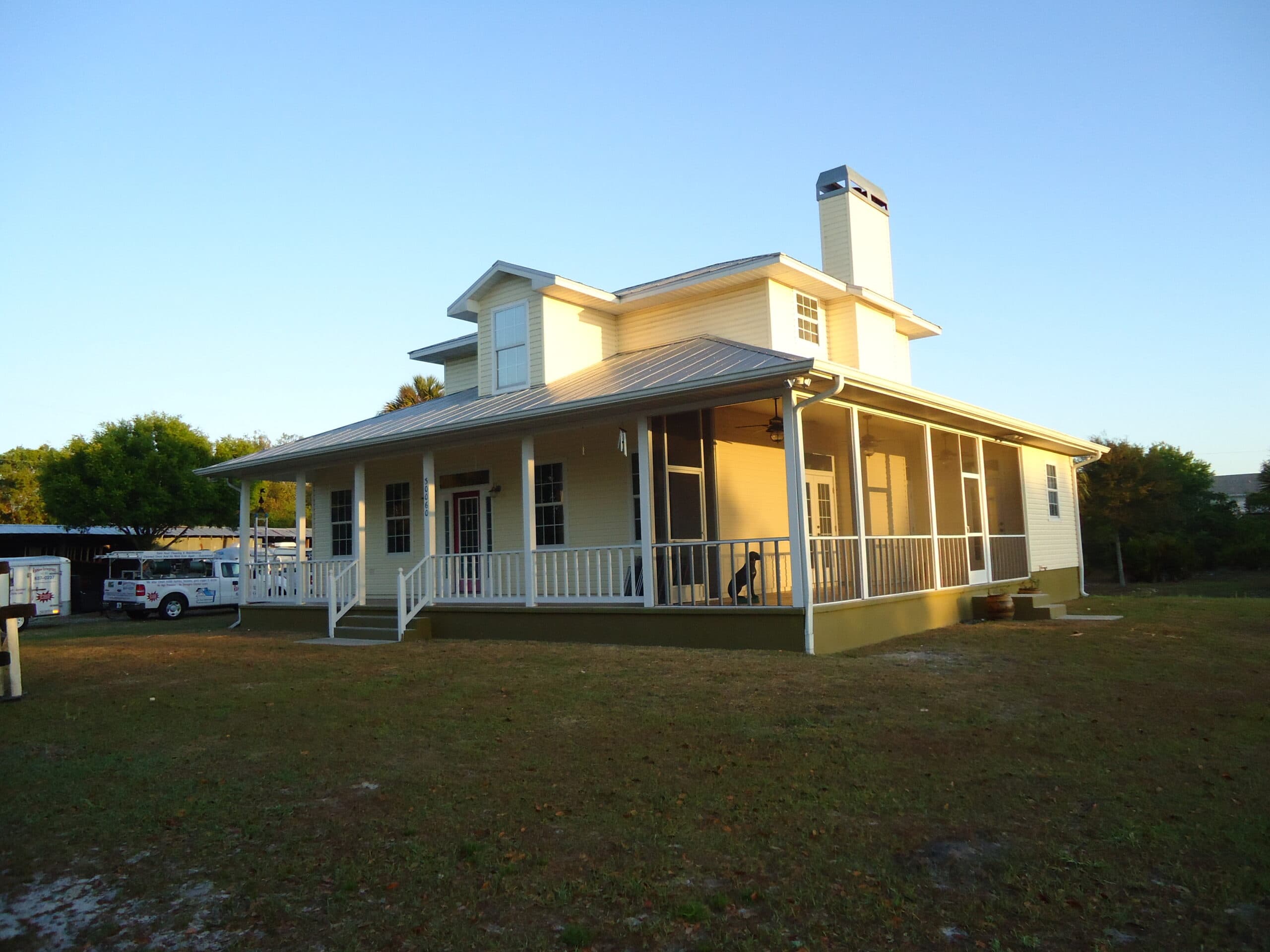 House Washing<br>House washing and softwash cleaning in Punta Gorda Florida — Rainbow Pressure Cleaning
