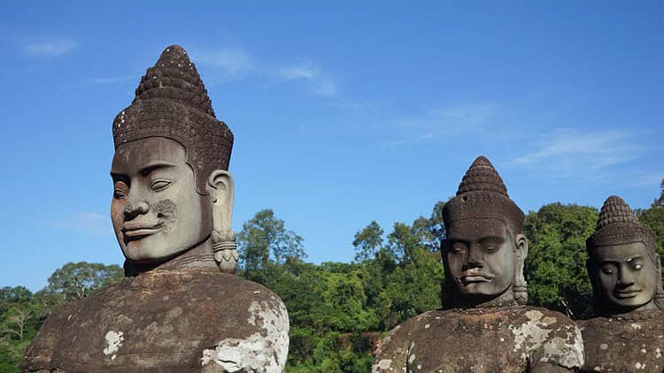 Luxury angkor tour