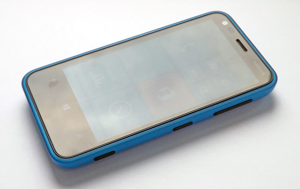 Nokia Lumia 620 (4)