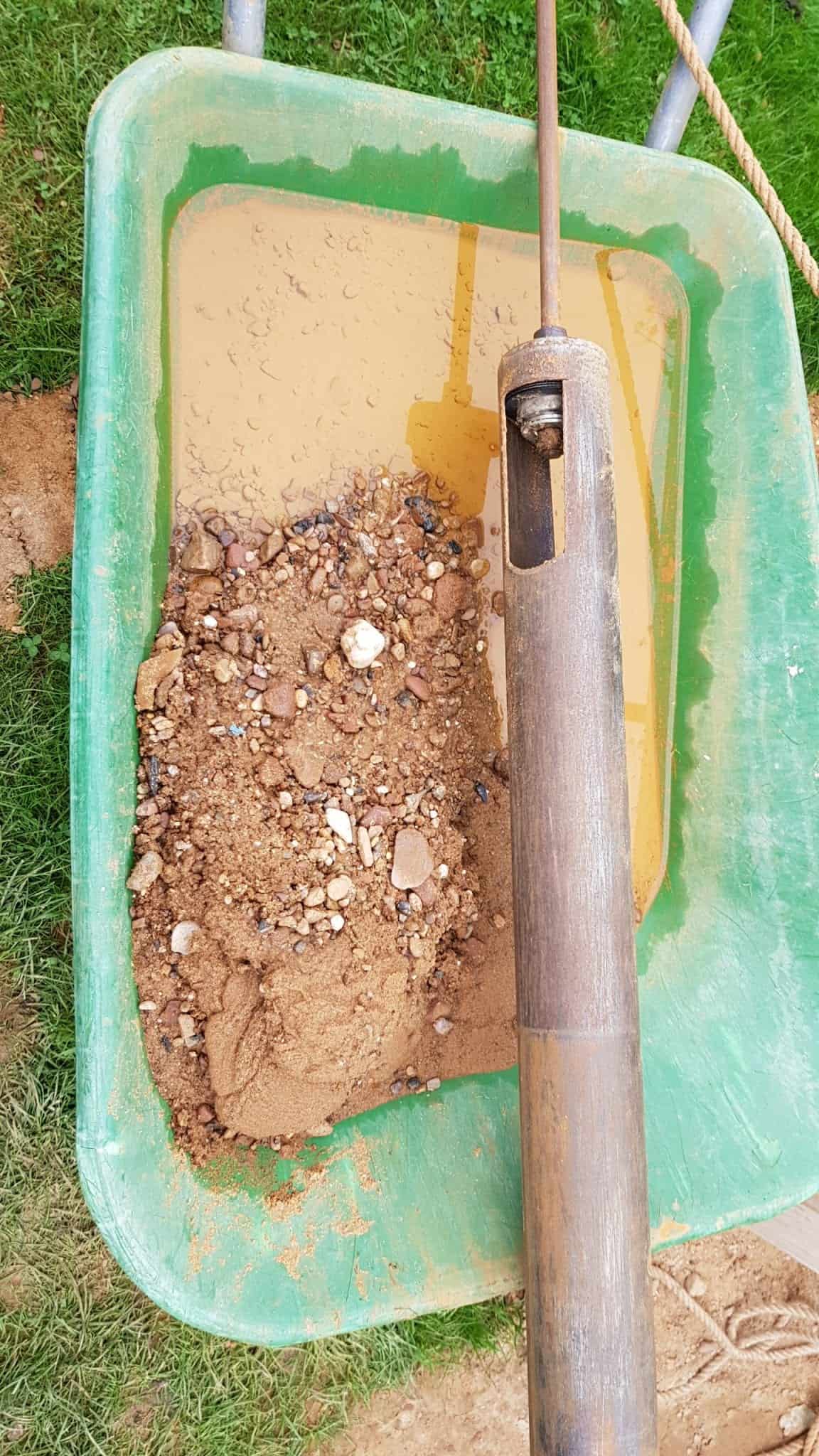 Brunnen bohren Bohrloch Bohrgestänge dreibein diy grundwasser