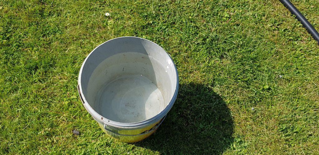 Brunnenbau Brunnen bohren Dreibein Brunnenrohr Gartenbrunnen Brunnen klarpumpen