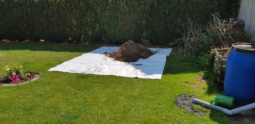 Bodentrampolin eingragebn trampolin einbuddeln erdtrampolin