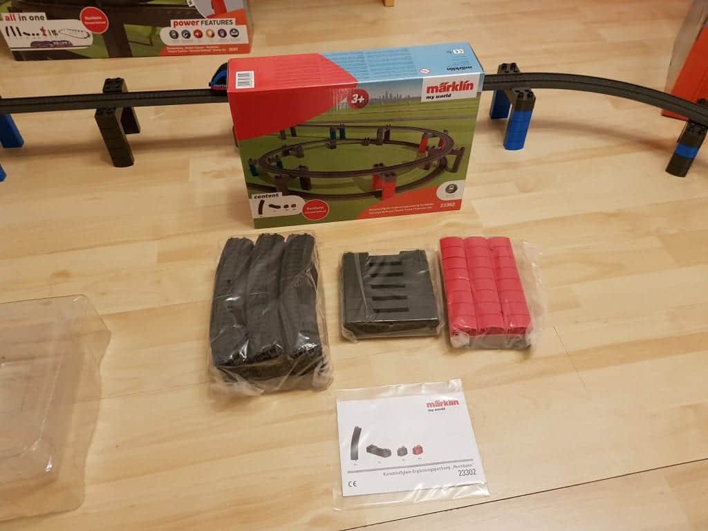 Märklin Airport Express Ergänzungsset Gleiswendel