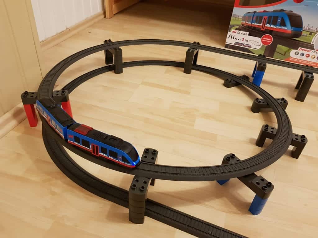 Märklin Airport Express Ergänzungsset Gleiswendel