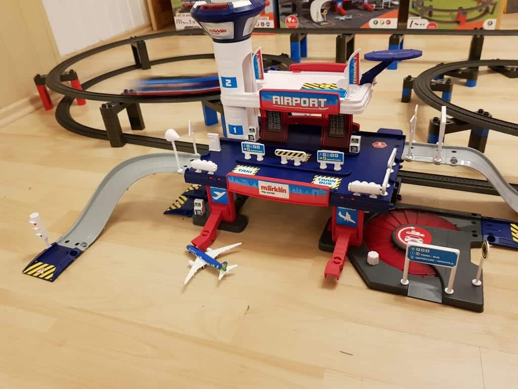 Märklin Airport Express Flughafen Gebäude