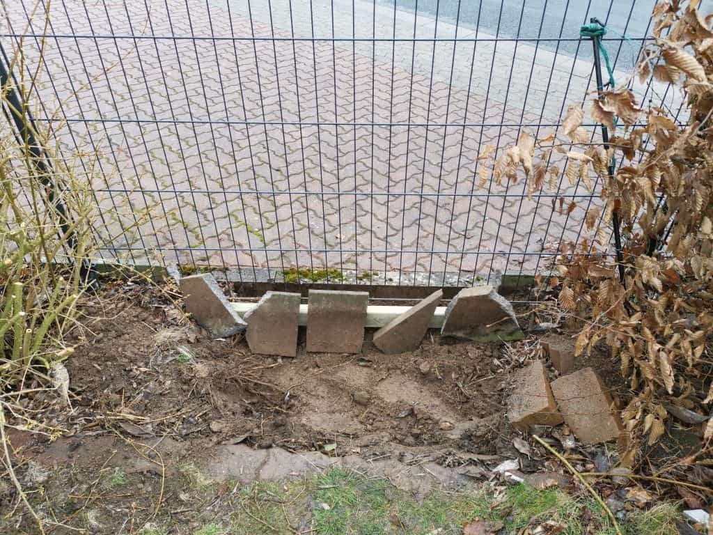 Einbau eines Gartentores Vorbereitung