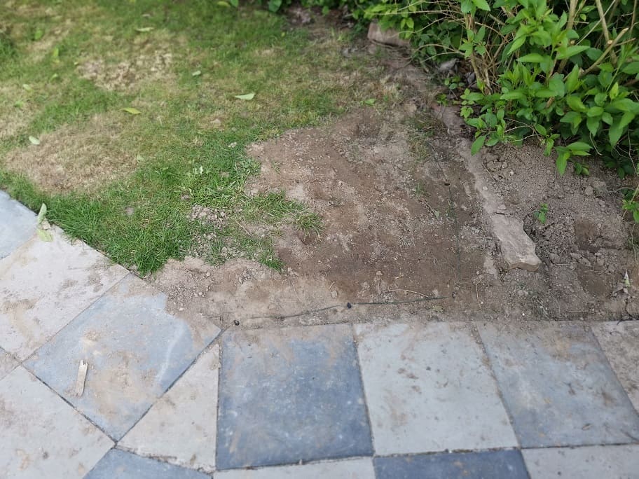 Garten für Mähroboter vorbereiten