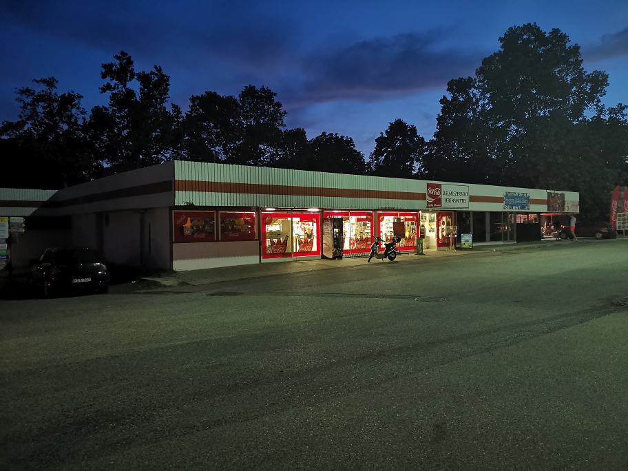 Balatontourist Supermarkt
