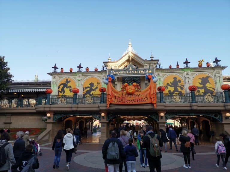 Halloween im Disneyland