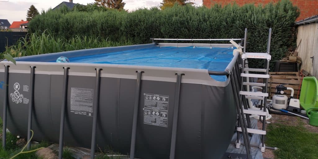 Intex Ultra Frame Pool