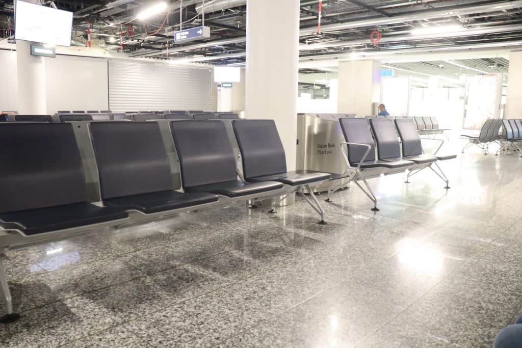 Über Nacht am Frankfurter Flughafen