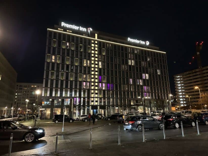 Premier Inn Berlin Alexanderplatz außen