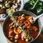 Italian-style chicken with rosemary and onions