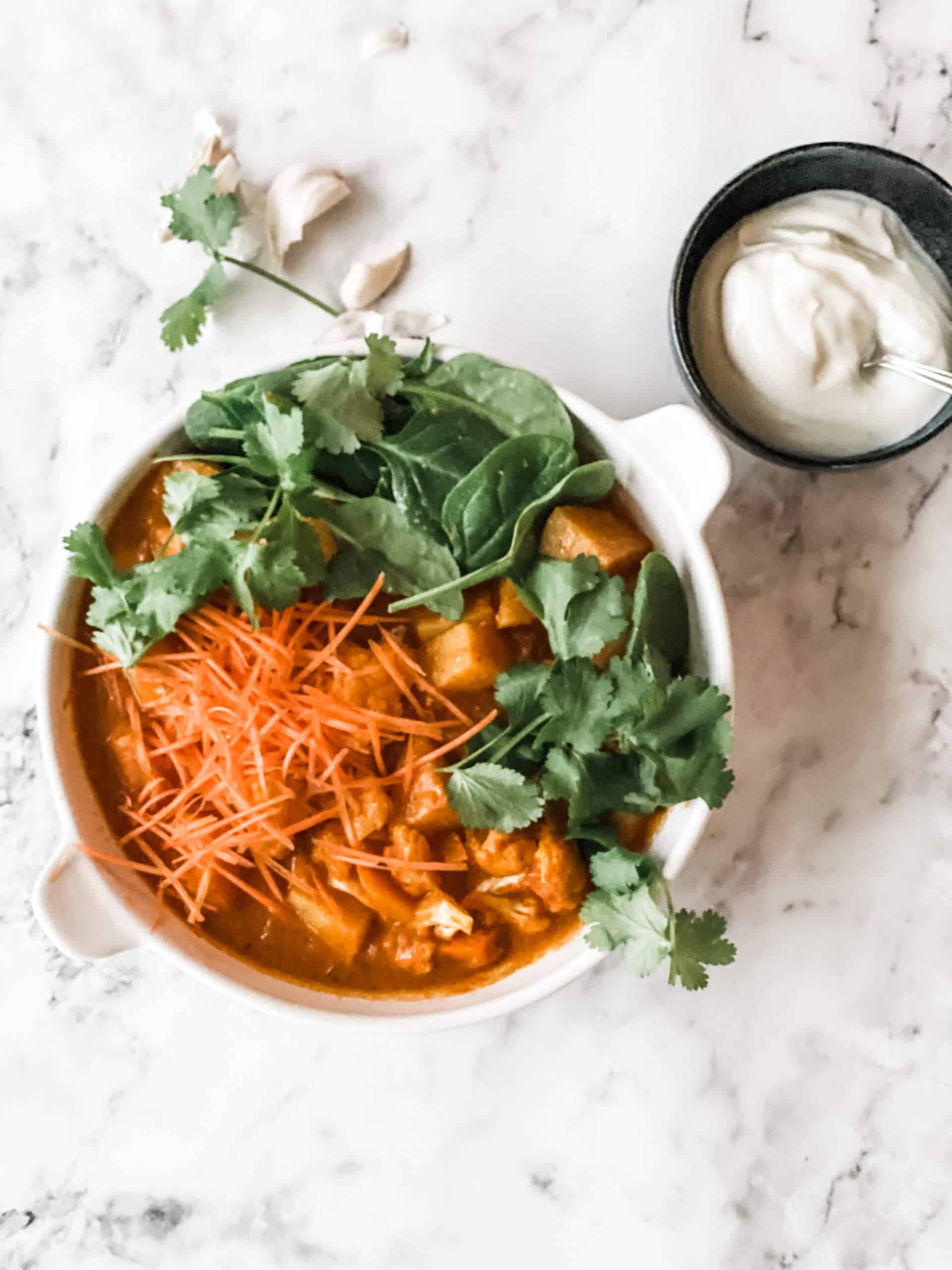 Simple yellow vegetarian curry