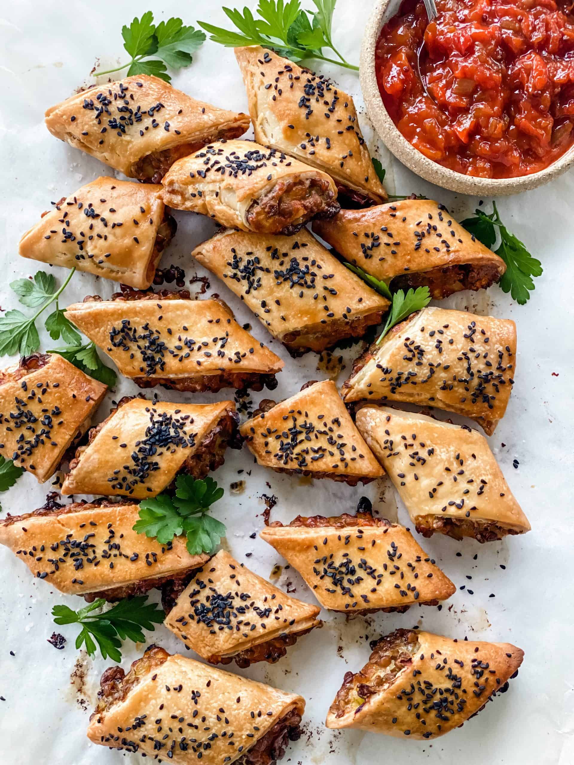 Vegetarian sausage rolls