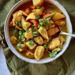 Mouthwatering Yellow Chicken and Potato Curry