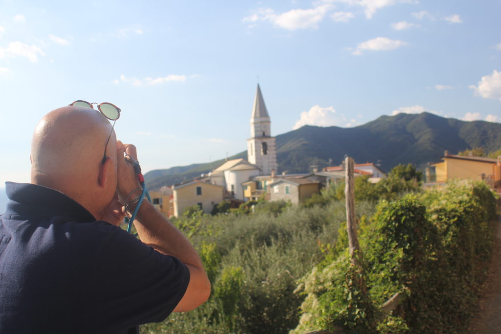 Pete & his camera (an inseperable pair) 