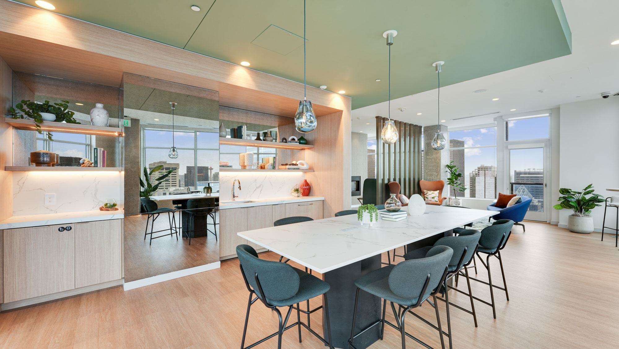 The sky lounge at Cielo apartments in downtown Seattle.