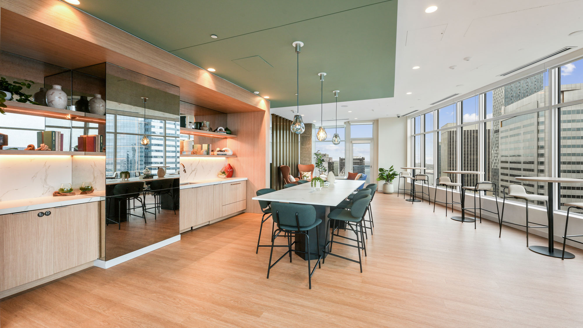 The sky lounge at Cielo apartments in downtown Seattle.