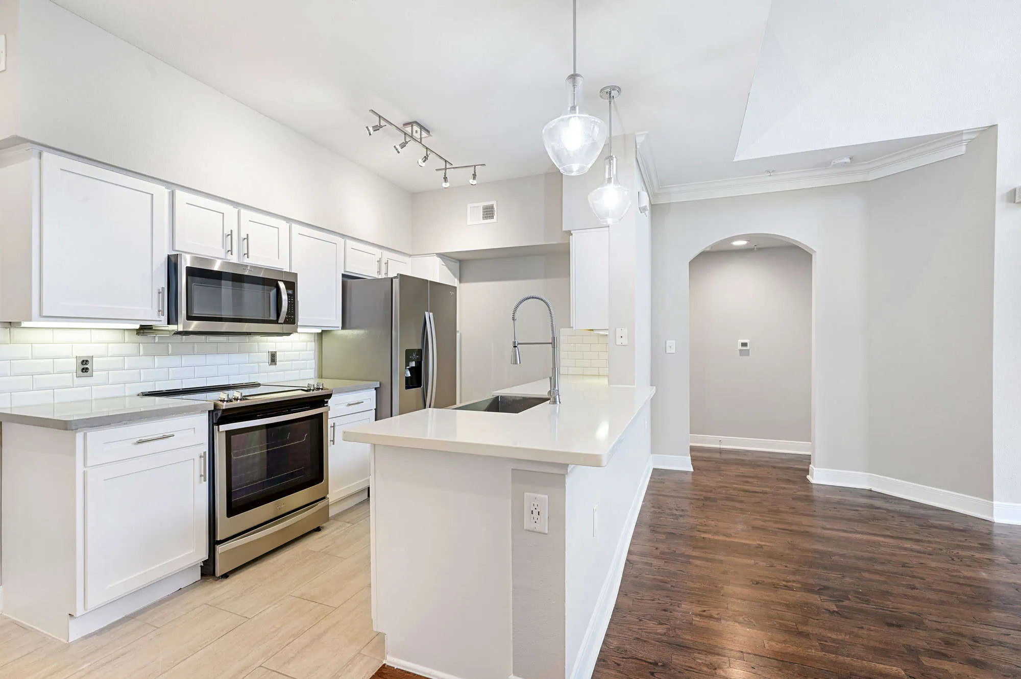 The kitchen in a Village on Memorial townhouse in Houston, TX.