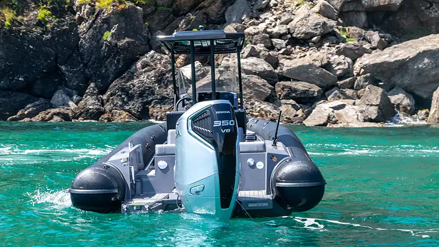 How to Choose an Outboard for a RIB Single outboard RIB @ RIBs ONLY - Home of the Rigid Inflatable Boat