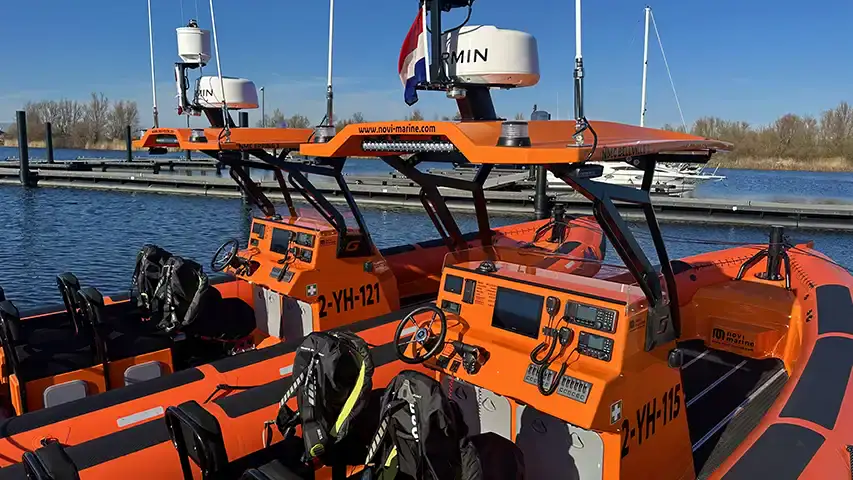 RIB Console Types and Ergonomics Console and dashboard of two professional-grade Gemini RIBs by Novi Marine @ RIBs ONLY - Home of the Rigid Inflatable Boat