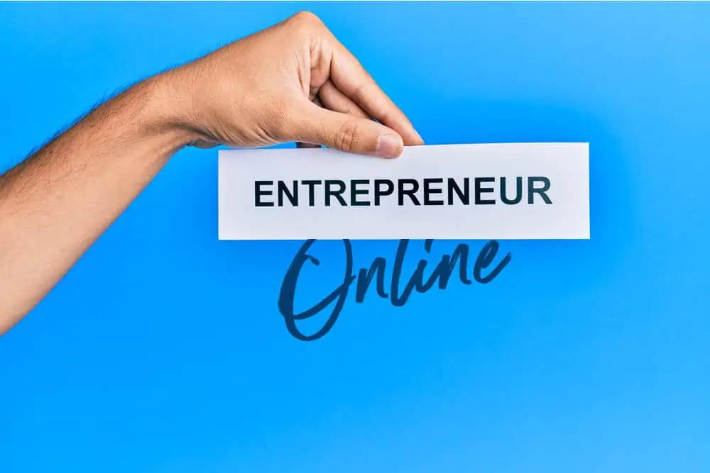 6-Month Plan to Leave Your Job and Be an Online Entrepreneur