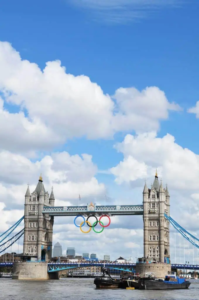 Tower Bridge in London displaying the five Olympic rings
