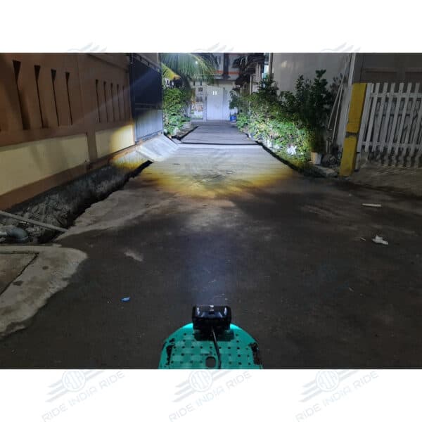 HJG Mega Drive 3 Lens Dual Color Yellow/White LED Fog Lights (2 Pcs)