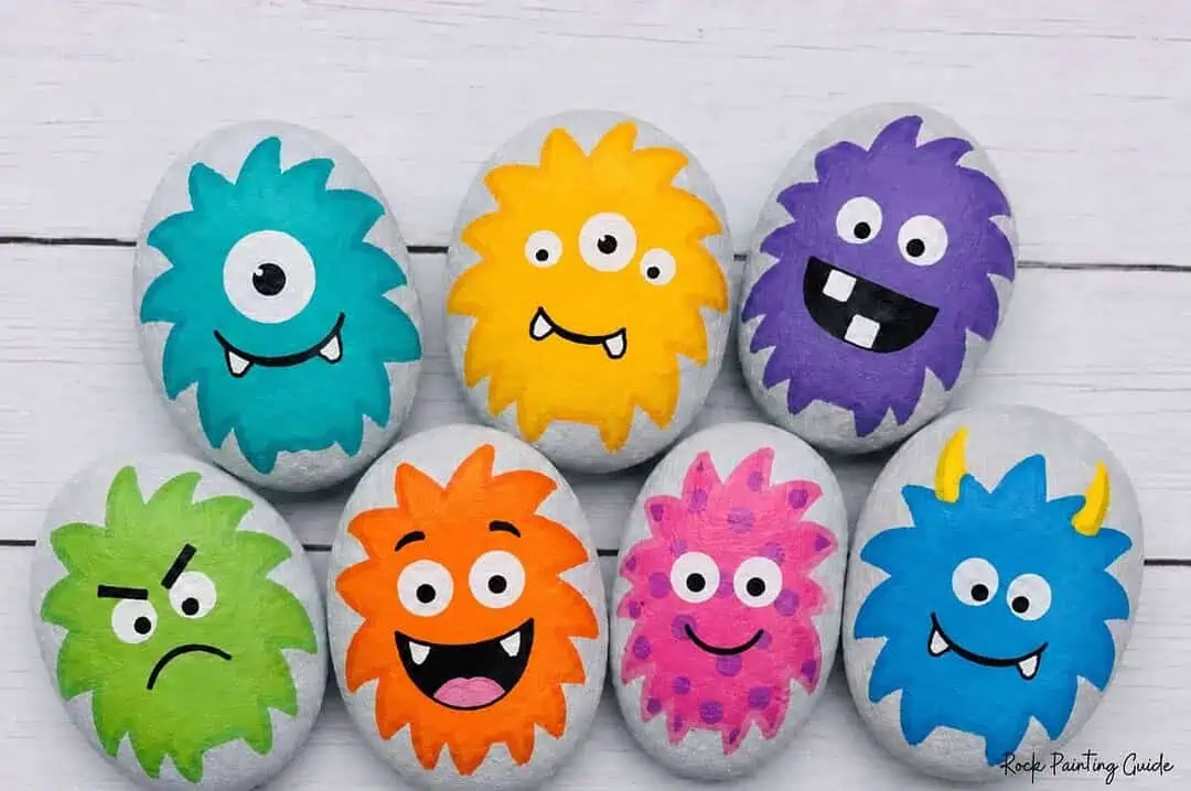 Easy Monster Rock Painting Tutorial: Fuzzy Halloween Rocks 9 monster painted rocks